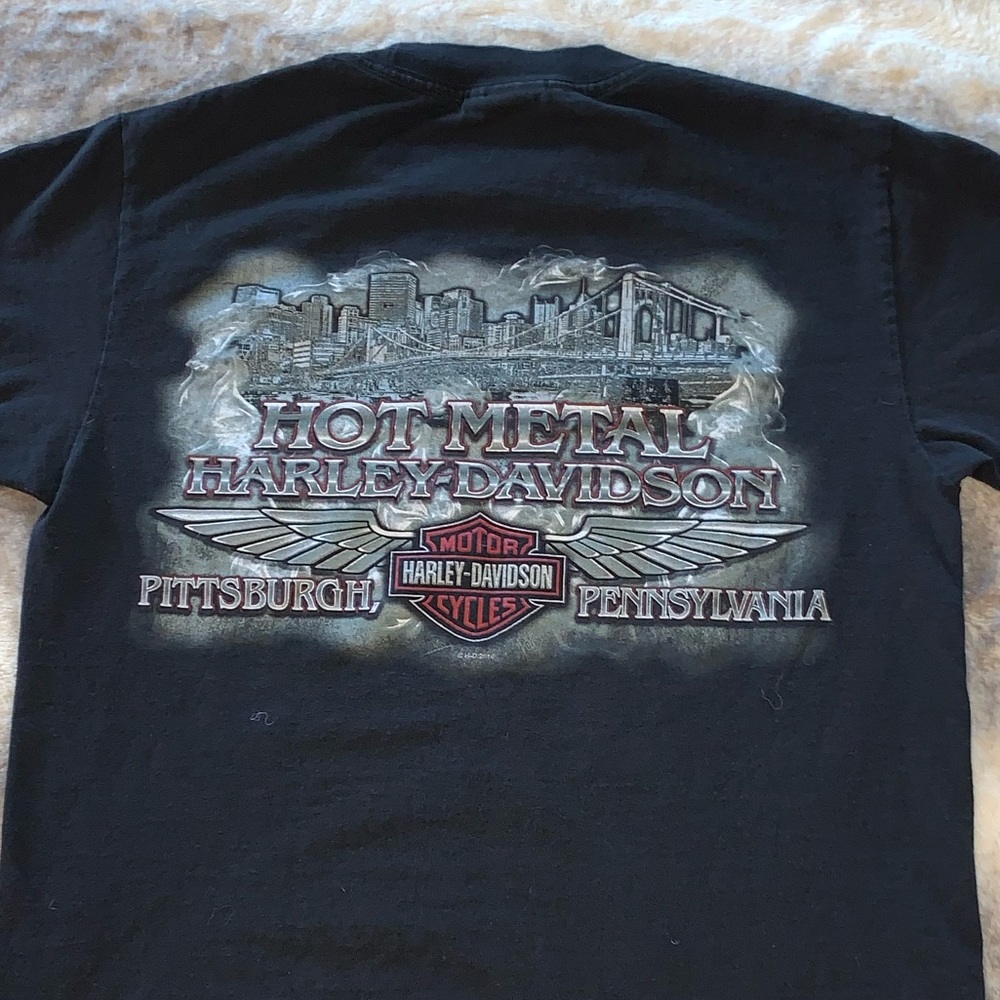Harley Davidson Dealer Tshirt - Picture 4 of 6